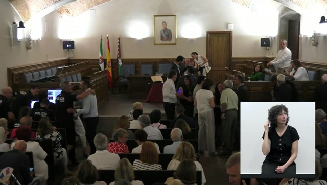 poster Pleno extraordinario y urgente (15 de junio de 2026). Renuncia D. Fernando Pizarro García.